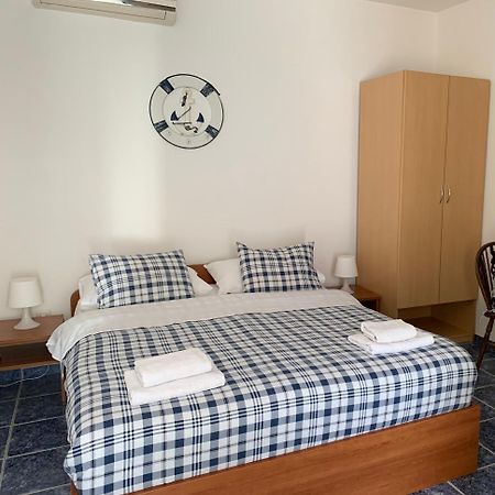 Apartmani Antonela Seline Exterior photo